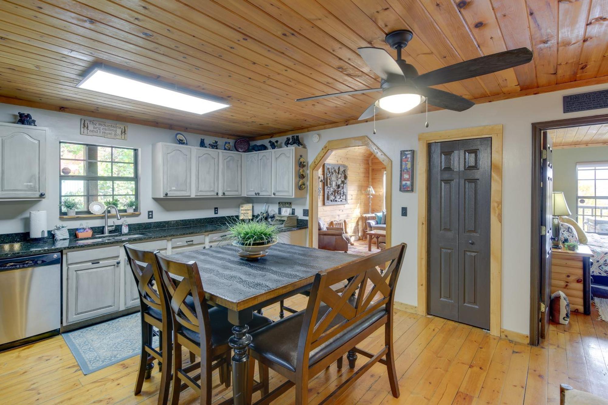 Above And Beyond Pigeon Forge Cabin With Prime Views! Zewnętrze zdjęcie