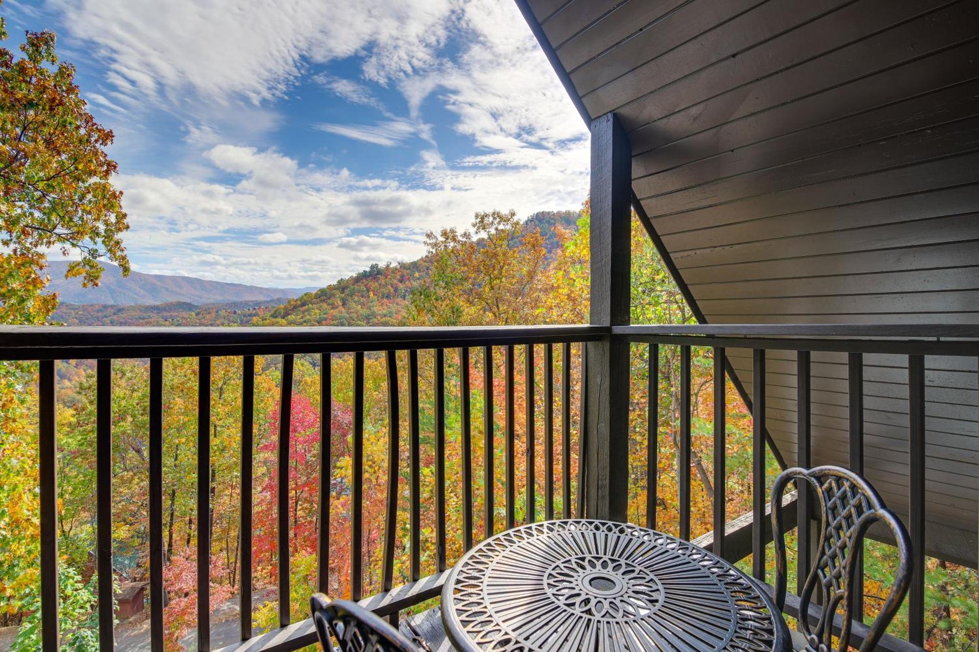 Above And Beyond Pigeon Forge Cabin With Prime Views! Zewnętrze zdjęcie